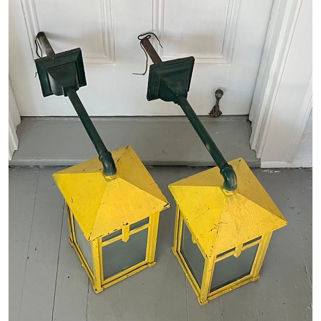 Antique Early 20th C. Aesthetic Movement Mission or Mackintosh Style Outside Iron Wall Lanterns - A Pair For Sale - Image 18 of 18