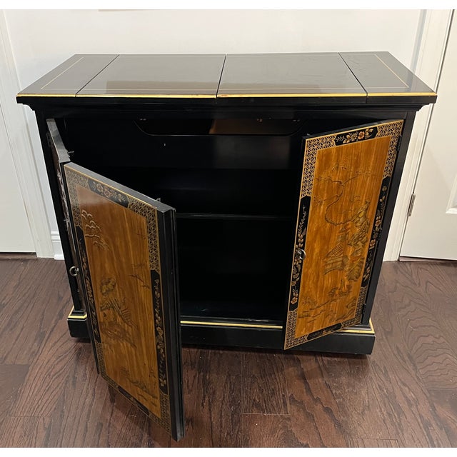Wood Drexel 1970s Heritage Et Cetera Chinoiserie Style Buffet/Beverage Server With Flip Top and Wheels for Manouverability. For Sale - Image 7 of 7