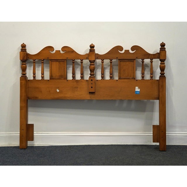 Late 20th Century Tell City Furniture Solid Hard Rock Maple Colonial Early American Queen Size Spindle Headboard - Andover Finish For Sale - Image 5 of 6