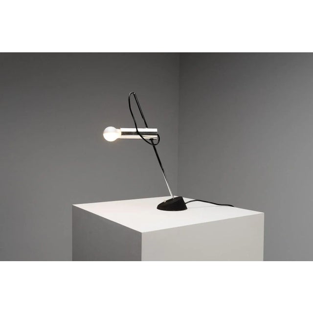 1950s Italian 566 Table Lamp by Gino Sarfatti for Arteluce, 1950s For Sale - Image 5 of 11