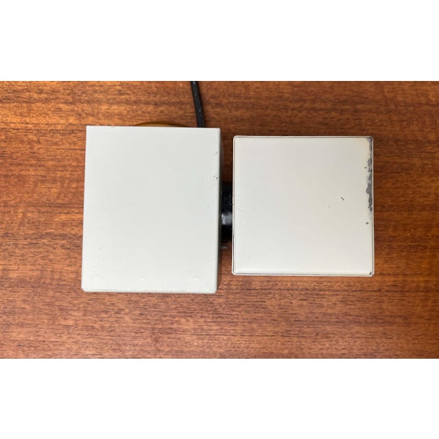 Mid-Century Modern German Space Age Minimalist 6015 Cube Wall Table Lamp from Kaiser, 1960s For Sale - Image 16 of 18