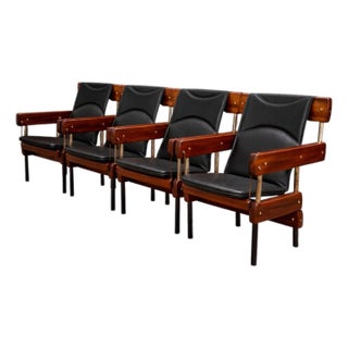 Pair of Double “Longarina” Auditorium Chairs, Sergio Rodrigues, 1965 For Sale