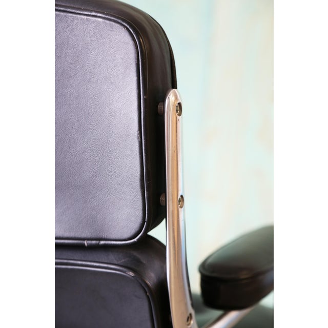 Metal 1980s Charles Eames for Herman Miller Timelife Chair Aluminum Black Leather For Sale - Image 7 of 9