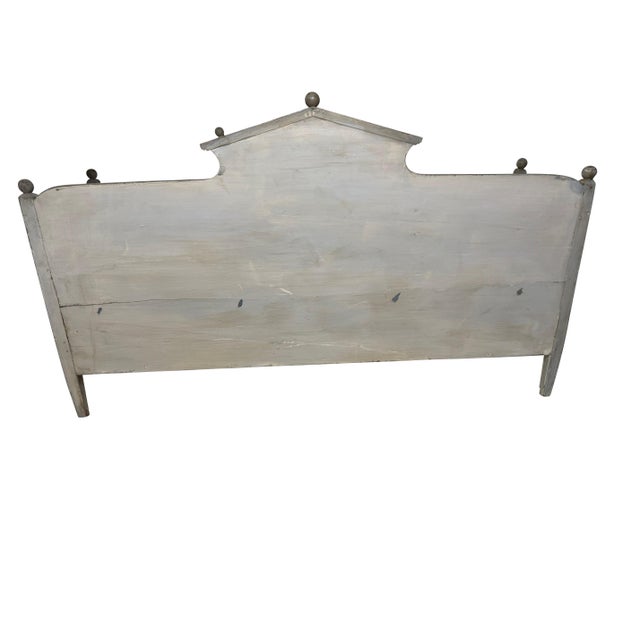 19th Century Neoclassical Style Swedish Grey Gustavian Storage Sofa Hand Carved For Sale - Image 9 of 18