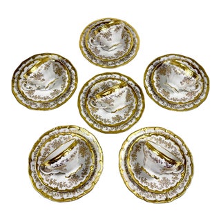 Vintage Weimar Katharina Gold-Gilt Porcelain Tea Trio Set for 6, 18 Pieces For Sale