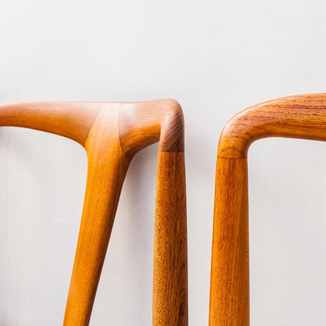Vintage Danish Modern "Juliane" Teak & Leather Dining Chair by Johannes Andersen For Sale - Image 9 of 13