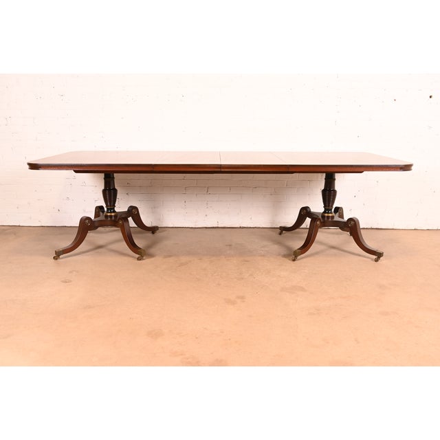English Kittinger Regency Banded Mahogany Double Pedestal Extension Dining Table, Newly Refinished For Sale - Image 3 of 16