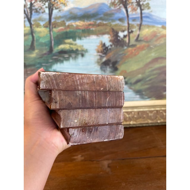 1970s Vintage Polished Likely Onyx Marble Bookend in Graduated Stacked Form.. For Sale - Image 5 of 10