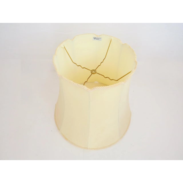 Vintage Italian Ceramic 8-Sided Ginger Jar Shaped Table Lamp With Shade For Sale - Image 12 of 13