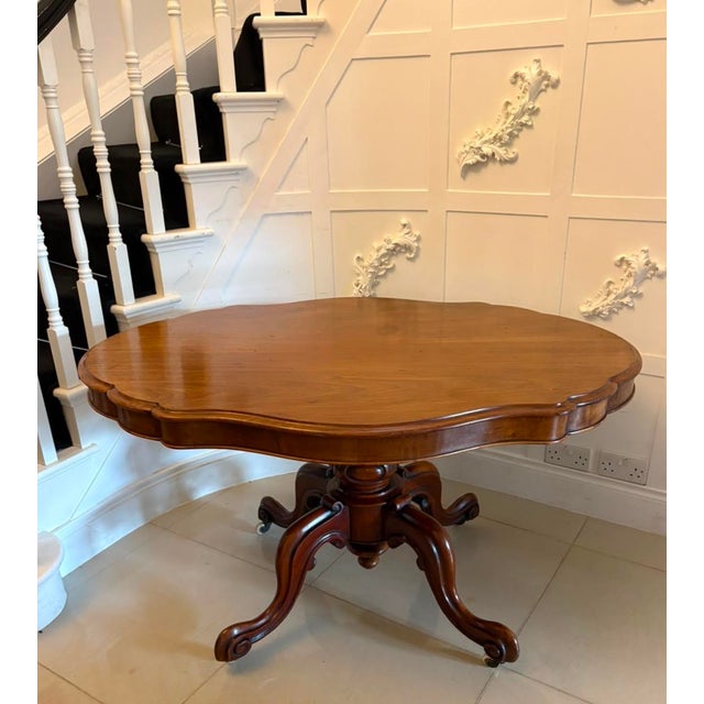 Antique Victorian Figured Mahogany Serpentine Tilt-Top Dining Centre Table, 1860s For Sale - Image 4 of 13