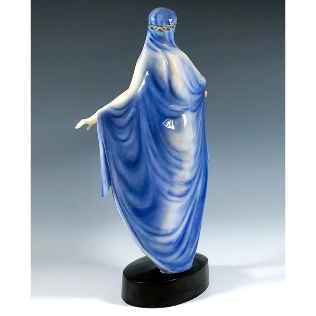 Egyptian Temple Dancer Figurine by Marcell Goldscheider, Vienna, 1930 For Sale - Image 4 of 10