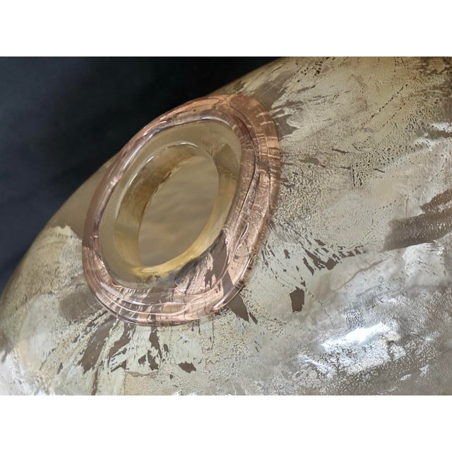 Gold 1980s Charlie Meaker Art Glass Large Gold/Copper Luster ‘Torpedo’ Oblong Vase For Sale - Image 8 of 12