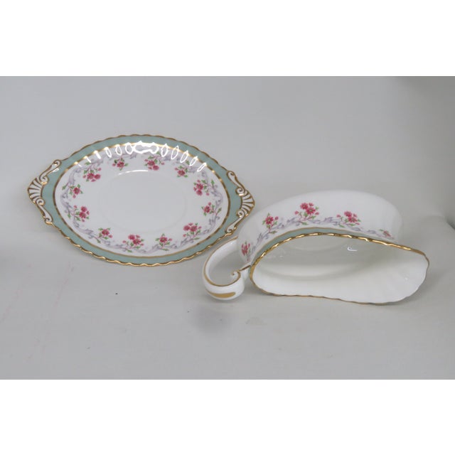 Ceramic Late 20th Century Paragon England Gravy Boat and Saucer Plate Set 4536b For Sale - Image 7 of 12