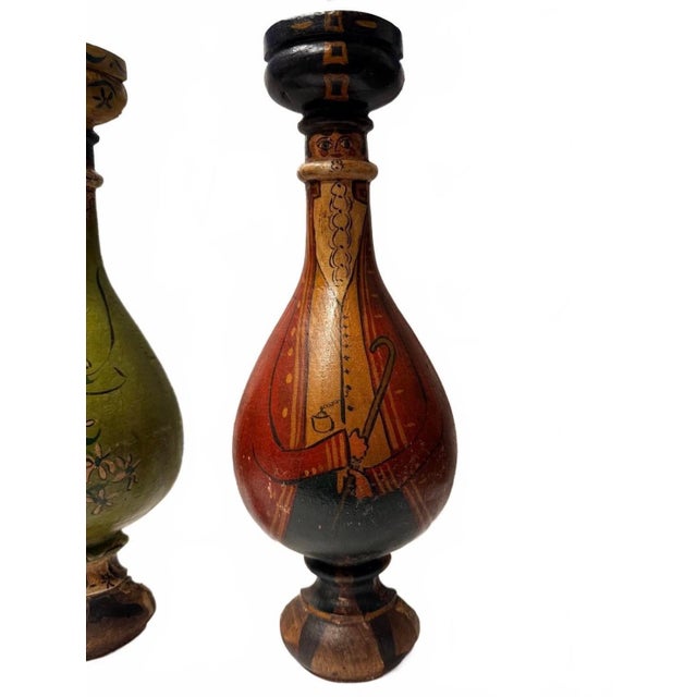 American 1970s Vintage Frances Poole "Poole People" Hand-Painted Folk Art Wooden Baluster Wall Hanging - A Pair For Sale - Image 3 of 7