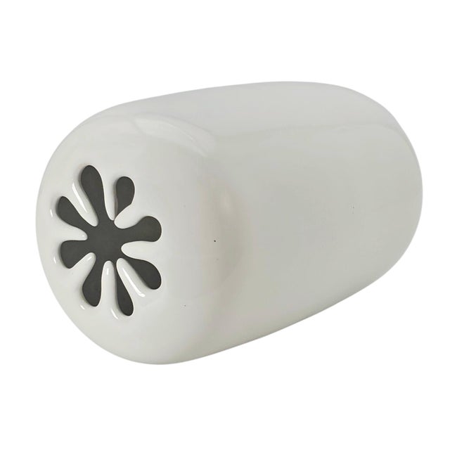 David Gil Bennington Potters White Stoneware Floral Arranger Vase 1995 For Sale In San Francisco - Image 6 of 8