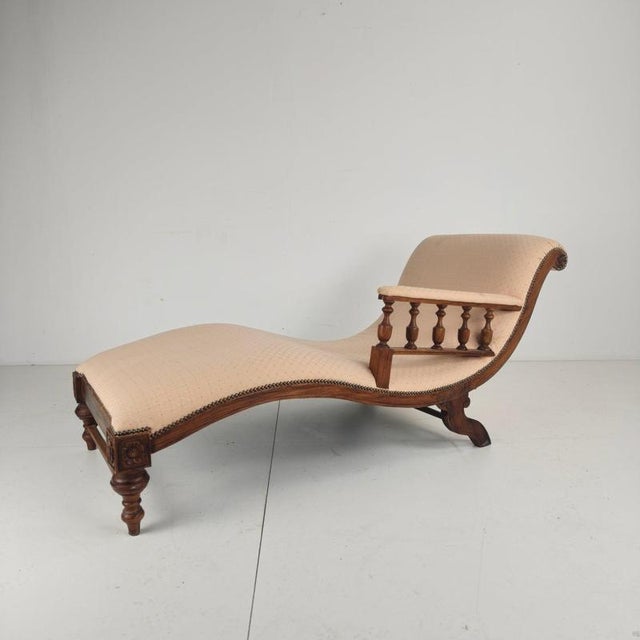 Antique English Chaise Lounge, 1800s For Sale - Image 4 of 14