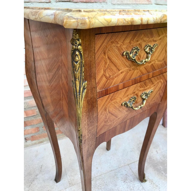 Antique Louis XV French Marquetry Marble Top Nightstands, Set of 2 For Sale - Image 12 of 17