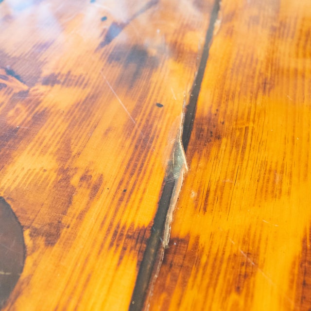 Vintage Knotty Pine Pedestal Table With Rope Edge Detail For Sale - Image 9 of 16