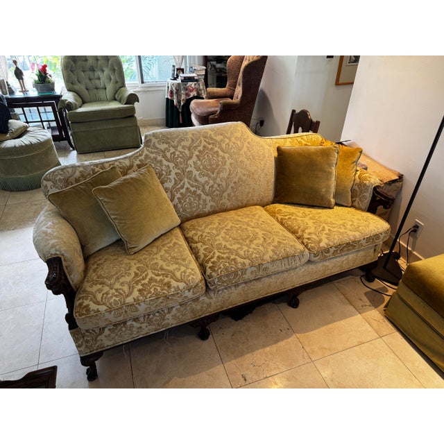 1940s Vintage Chippendale Style Traditional Camelback Sofa For Sale - Image 5 of 6