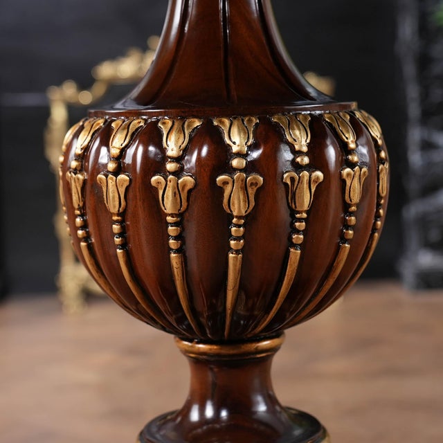 Niagara Furniture Mahogany Center Table For Sale - Image 4 of 9