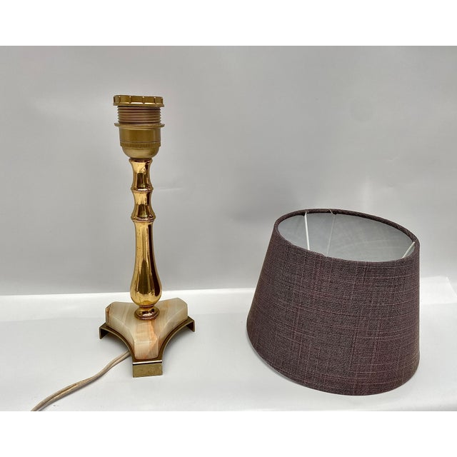 Vintage Onyx Brass and Gilt Table Lamps, 1970s, Set of 2 For Sale - Image 3 of 7