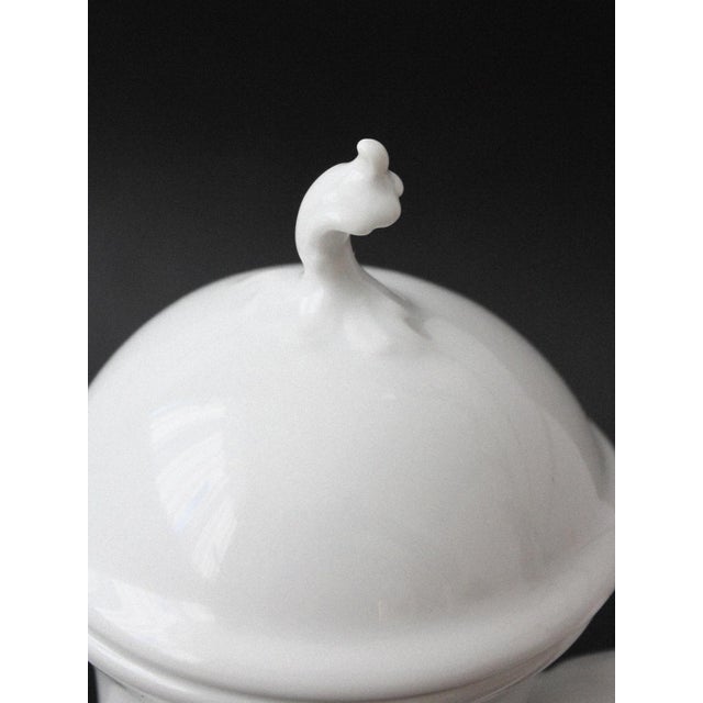 White Porcelain Teapot from Royal Copenhagen, 1980 For Sale - Image 6 of 7