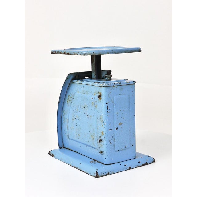 Metal Bauhaus Decorative Blue Avantgarde Letter Scale attributed to Marianne Brandt, Germany, 1930s For Sale - Image 7 of 18