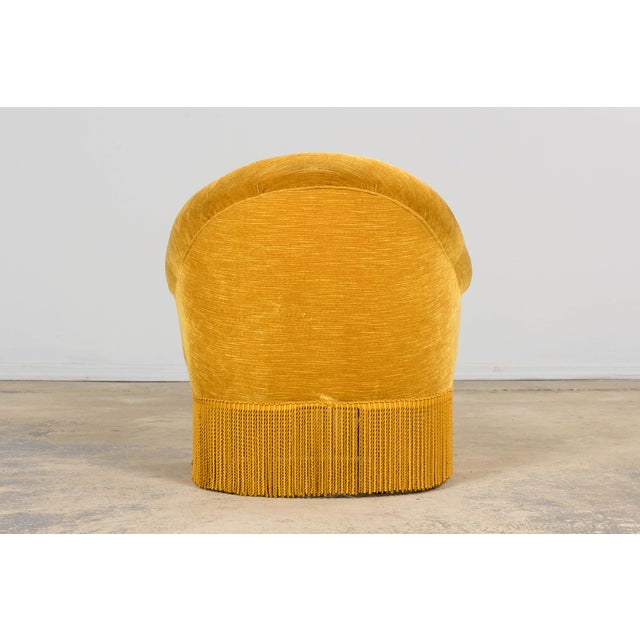 Napoleon III Style Velvet Crapaud Armchair, Provence, 1940 For Sale - Image 15 of 17