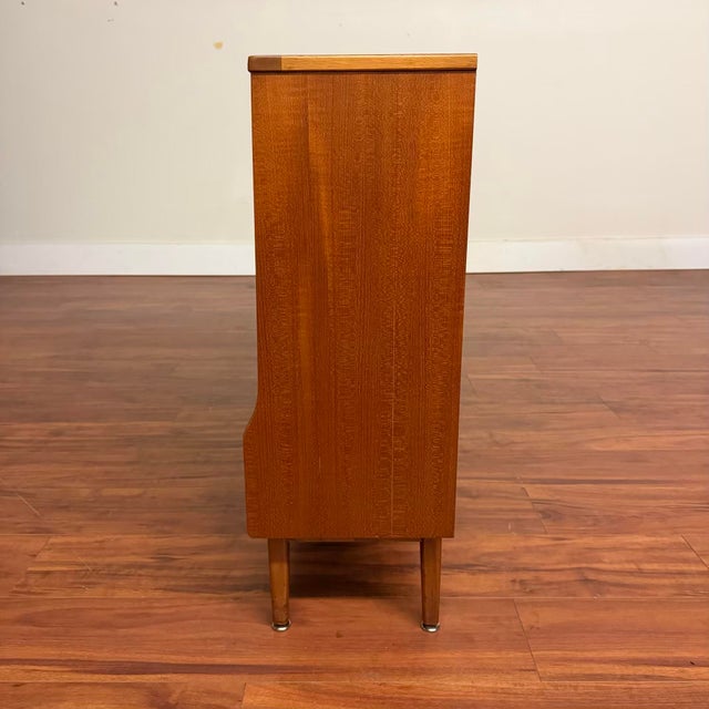 Mid 20th Century Jentique Mid-Century Teak Bookcase Display For Sale - Image 5 of 11