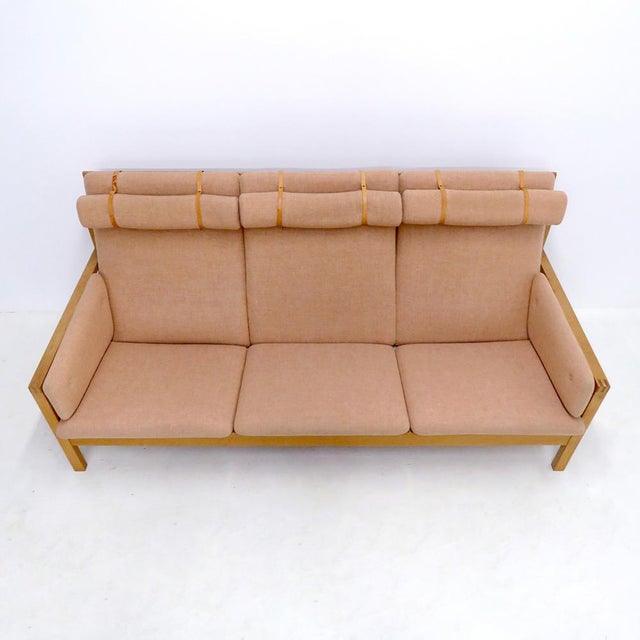 Wonderful three-seat sofa model no. 2253, designed by Børge Mogensen in 1963 and produced by Frederica Stolefabrik,...