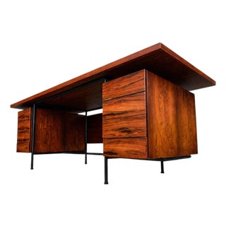 Brazilian Modern Six-Drawer Rosewood & Iron Desk by Geraldo De Barros, Brazil, 1950s For Sale