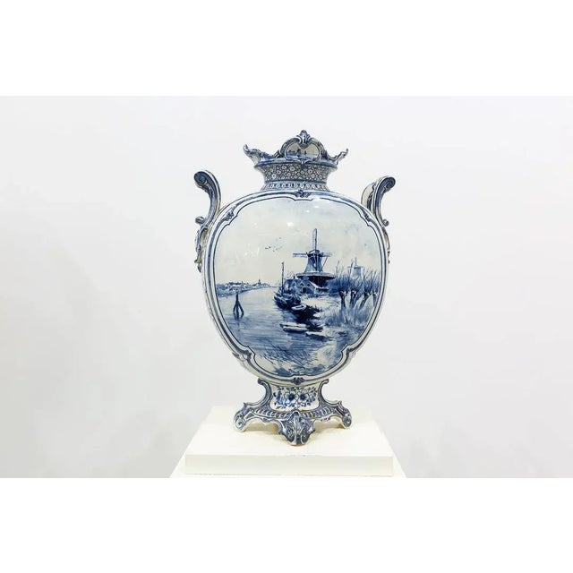 18th Century Dutch Delft Blue Vase For Sale - Image 12 of 12