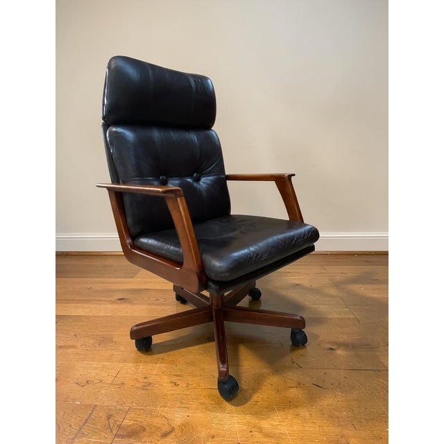 Mid-Century Scandinavian Modern Leather and Teak Swivel Chair, Norway, 1960s-1970s For Sale - Image 12 of 18