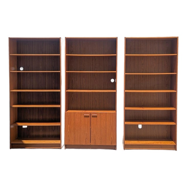 Set of Three Mid-Century Teak Bookcases For Sale