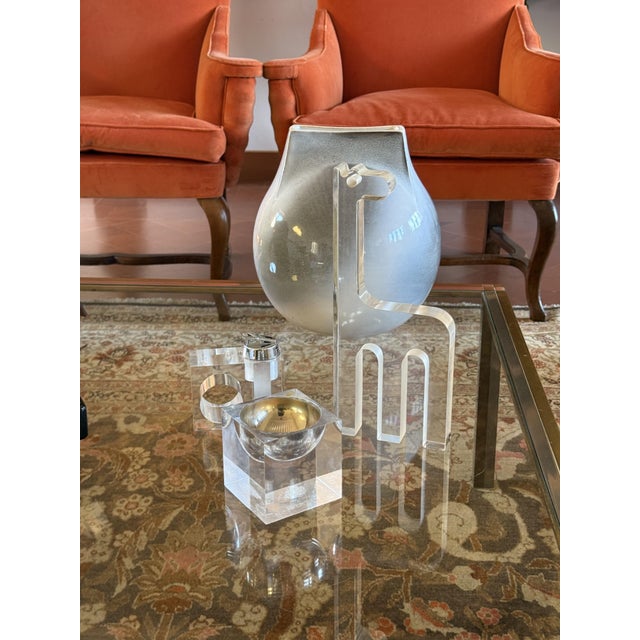 Acrylic Giraffe Sculpture by Silvio Russo for Guzzini, Italy, 1970s For Sale - Image 3 of 13