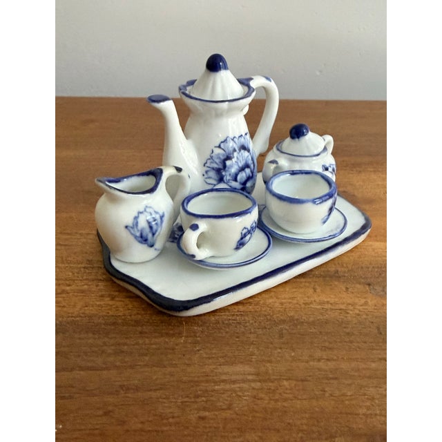 Shabby Chic 1970s Blue and White Floral Miniature Teaset, 10 Pieces For Sale - Image 3 of 5