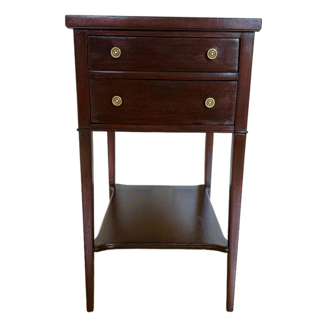 Mid-Century Mahogany Side Table by Imperial Furniture With Leather Top, American For Sale