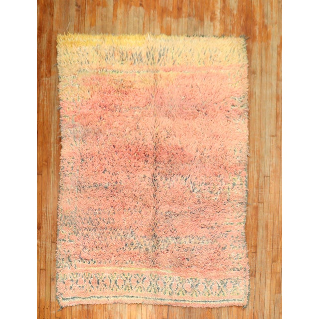 Early 20th Century Bright Pink Moroccan Minimalist Rug - 6'6" x 9'1" For Sale - Image 10 of 10