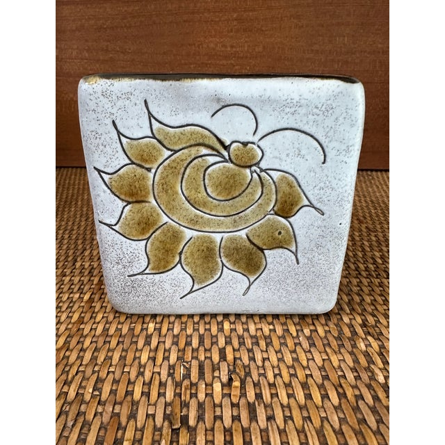 Mid-Century Modern Vintage French Alain Maunier Vallauris Signed Mid-Century Ceramic Square Vase /Vessel For Sale - Image 3 of 13