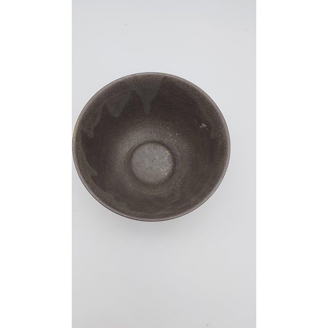 Late 20th Century Japanese Studio Pottery Tenmoku Tea Bowl / Chawan For Sale In Philadelphia - Image 6 of 10