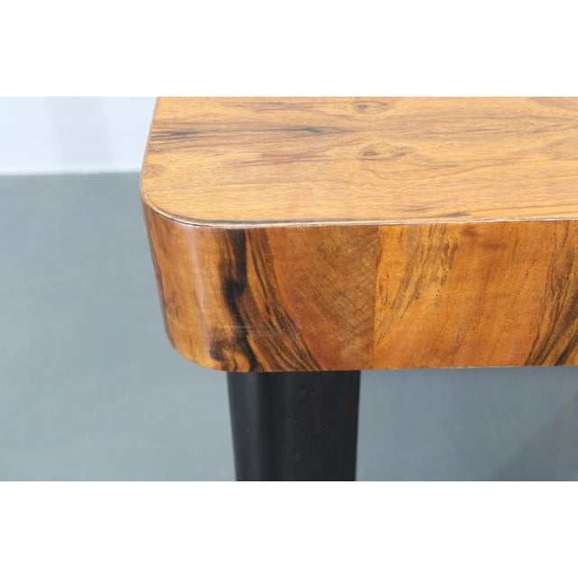 Art Deco Extendable Dining Table in Walnut, Former Czechoslovakia, 1930s For Sale - Image 12 of 18