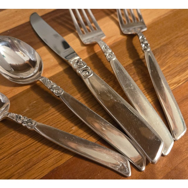 12 Full Placesettings Plus Art Nouveau Silverplate- Set of Seventy- Three For Sale - Image 6 of 18