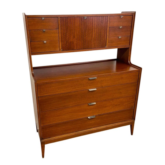 Cavalier Vintage Cavalier Mid Century Modern Highboy Dresser Cabinet. For Sale - Image 4 of 9