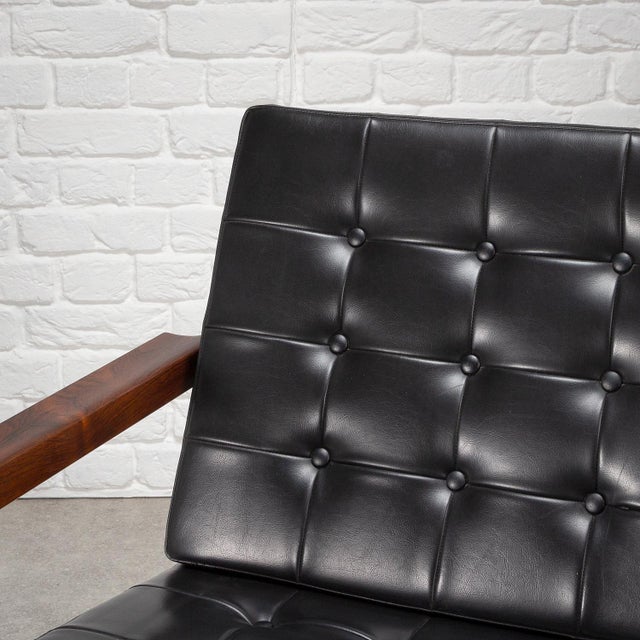 Mid-Century Rosewood and Skai Armchair by Børge Jensen & Sønner for Bernstorffsminde, Denmark, 1960s For Sale - Image 10 of 17