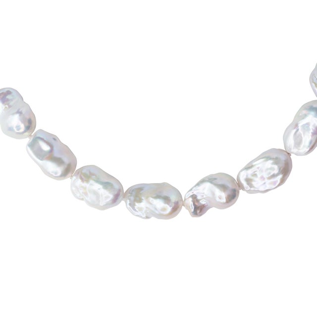 Extra Large White Baroque Pearl Necklace For Sale - Image 9 of 13