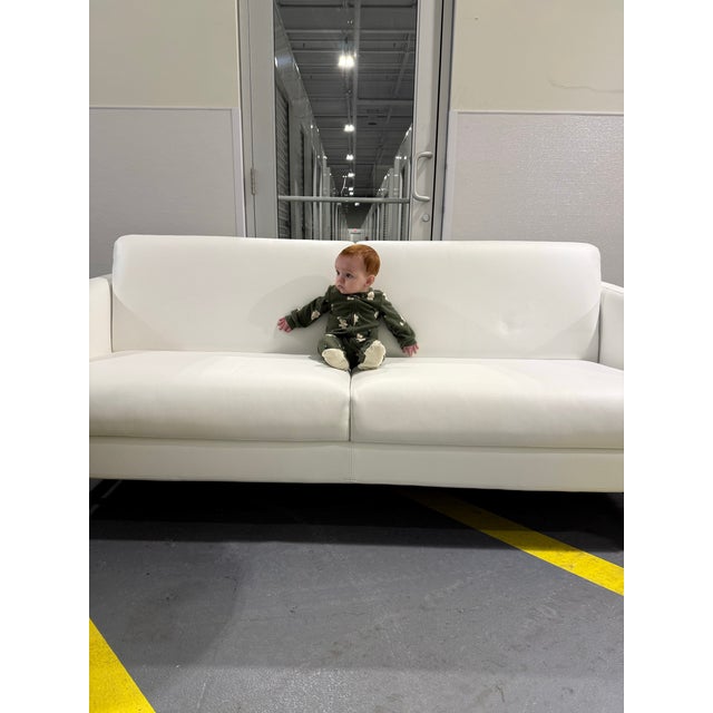 Modern Zuri Modern Designer Sofa and Lounge Chair Set – Original Luxury Collection For Sale - Image 3 of 6