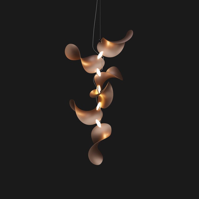 Plastic Dune 6 Vertical Cluster Pendant Light with Shades in Copper Metallic Tone by Daniel Becker for Moss Objects For Sale - Image 7 of 9