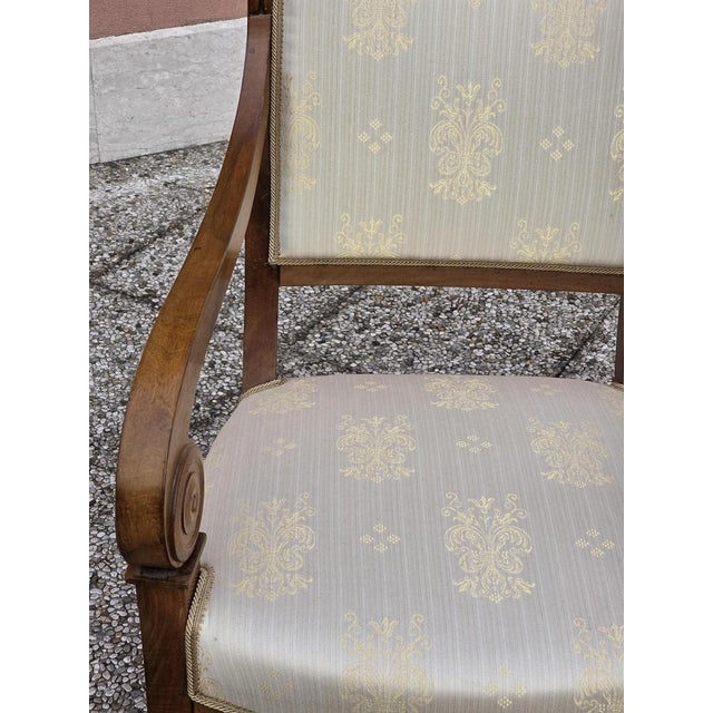 Early 19th Century Antique Walnut Armchairs, 1820, Set of 2 For Sale - Image 5 of 11