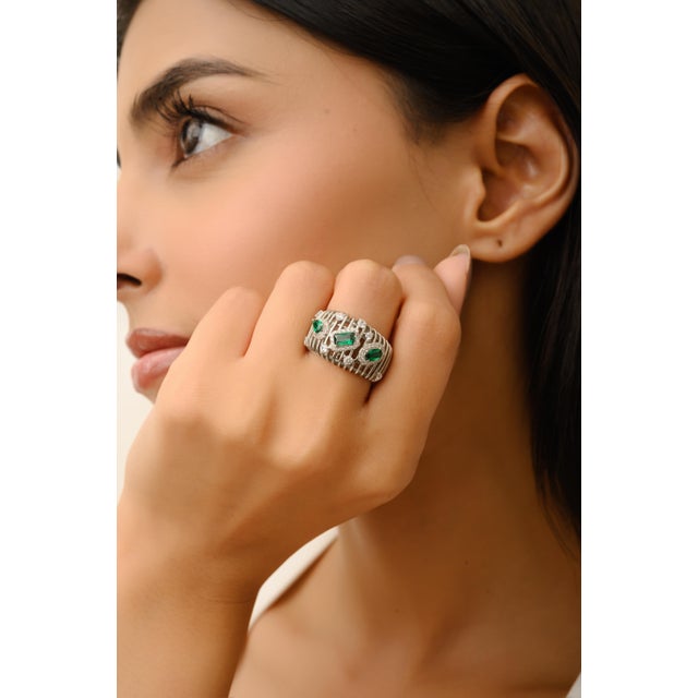 Bochic 925 Silver Green Zirconia Cocktail Wide Band Ring- Size 6 For Sale - Image 4 of 11