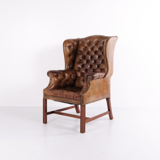 Set of George III Style Wingback Armchair and Ottoman in Brown Leather, 1890s For Sale - Image 4 of 15